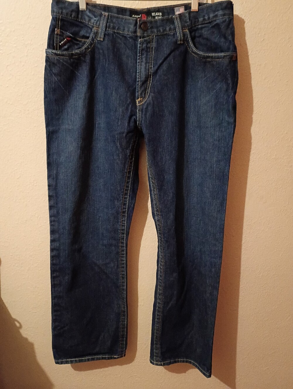 MENS ARIAT SIZE 38X32 FLAME RESISTANT BOOT CUT JEANS